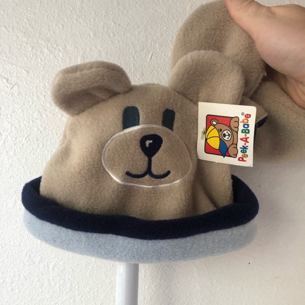 Peek-A-Babe Bear Hat and Matching Mittens 12-24m
